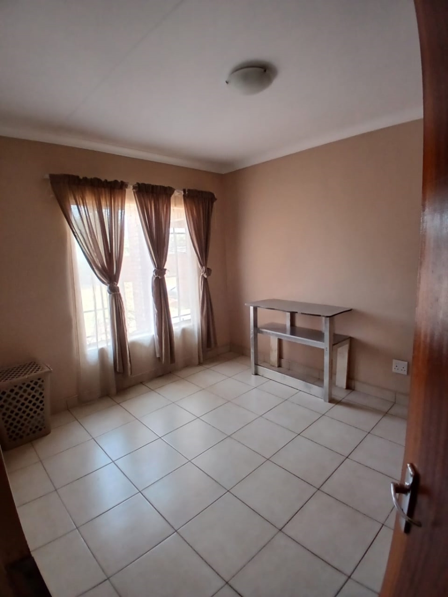 To Let 3 Bedroom Property for Rent in Kathu Northern Cape